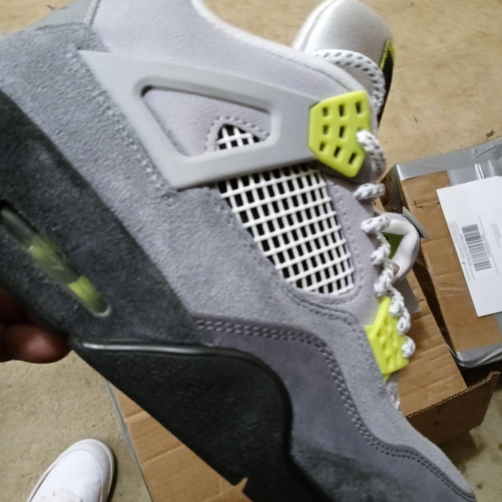 Sneakers
